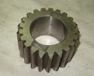 13785